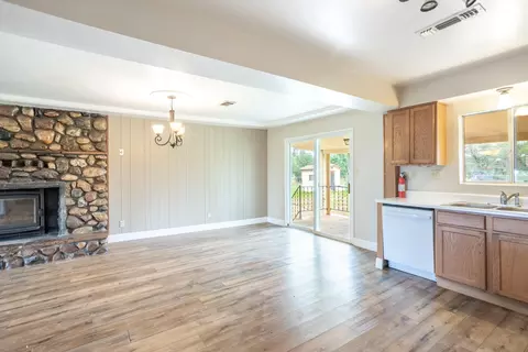 Living - 2362 Old Alturas Rd, Redding, CA 96003 photo 4 of 6