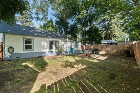 Exterior - 355 Jackson St, Red Bluff, CA 96080 photo 5 of 10