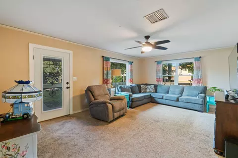 Living - 355 Jackson St, Red Bluff, CA 96080 photo 1 of 2