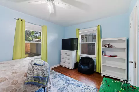 Bedroom - 355 Jackson St, Red Bluff, CA 96080 photo 3 of 4