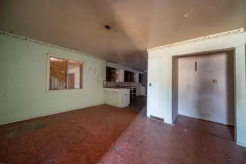Living - 1868 Gold St, Redding, CA 96001 photo 1 of 3