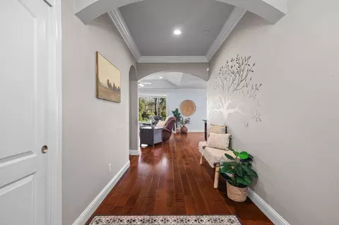 Entry Way - 6323 Oxbow St, Redding, CA 96001 photo 1 of 3
