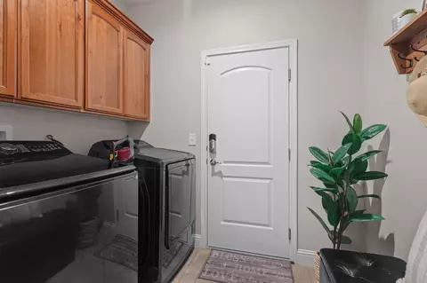 Other - 6323 Oxbow St, Redding, CA 96001 photo 4 of 17