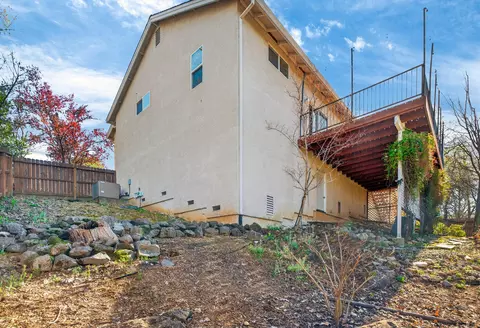 1050 Hillsdale Ct, Redding, CA 96003 photo 34