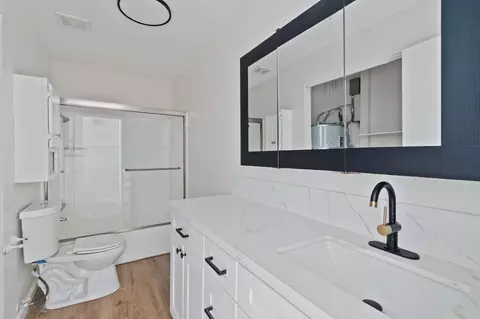 Bath - 20221 Goleta Ct, Redding, CA 96002 photo 1 of 4