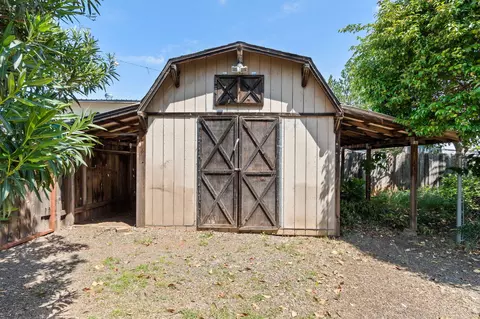 Exterior - 20221 Goleta Ct, Redding, CA 96002 photo 17 of 17