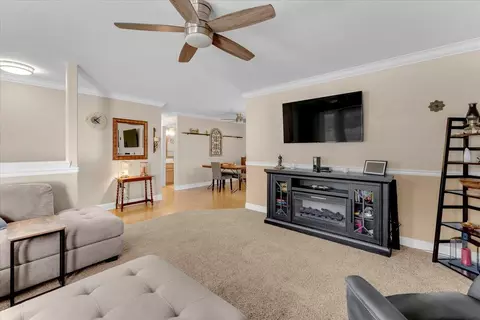 Living - 2572 Dewberry Dr, Redding, CA 96003 photo 2 of 3