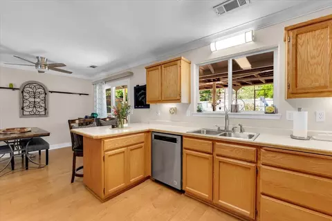 Kitchen - 2572 Dewberry Dr, Redding, CA 96003 photo 3 of 3