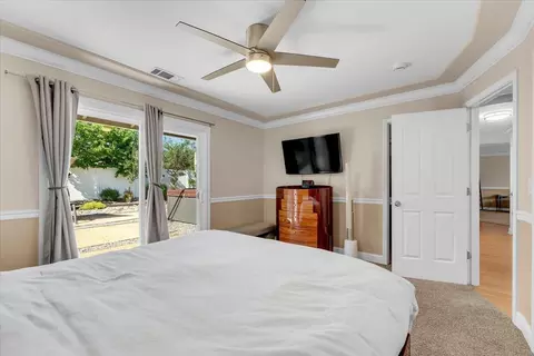 Bedroom - 2572 Dewberry Dr, Redding, CA 96003 photo 2 of 5