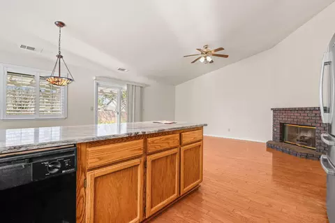 Living - 1566 Lavender Way, Redding, CA 96003 photo 8 of 8