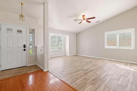 Living - 1566 Lavender Way, Redding, CA 96003 photo 2 of 8