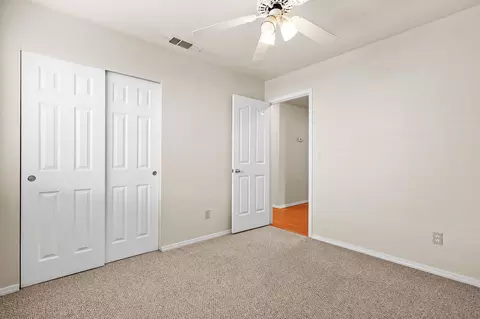 Bedroom - 1566 Lavender Way, Redding, CA 96003 photo 9 of 12