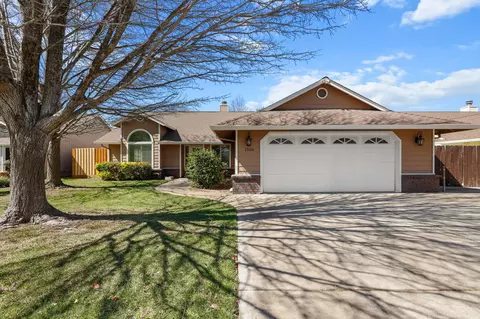 Exterior - 1566 Lavender Way, Redding, CA 96003 photo 1 of 8