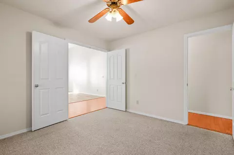 Bedroom - 1566 Lavender Way, Redding, CA 96003 photo 3 of 12