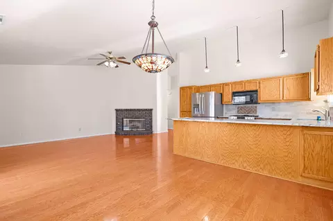 Living - 1566 Lavender Way, Redding, CA 96003 photo 7 of 8
