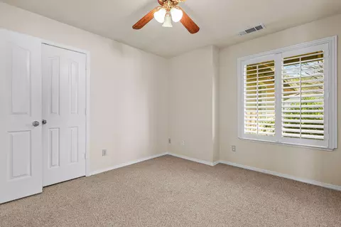 Bedroom - 1566 Lavender Way, Redding, CA 96003 photo 2 of 12