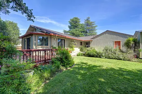 Exterior - 2540 Rosebud Ln, Redding, CA 96002 photo 13 of 19