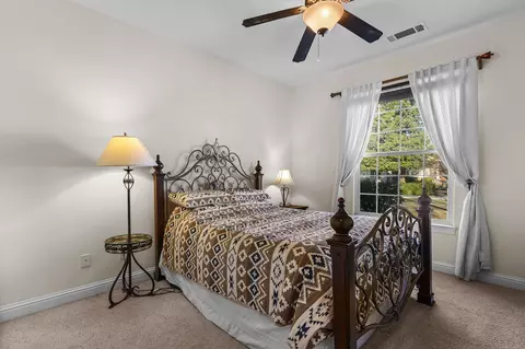 Bedroom - 3183 Agassi Ln, Redding, CA 96002 photo 3 of 4