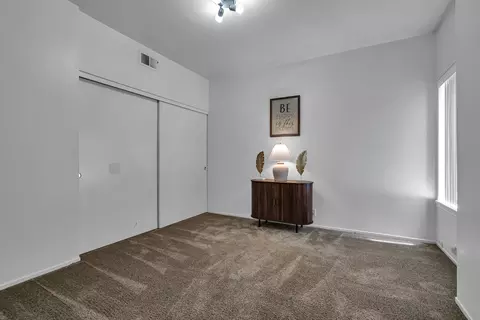 Bedroom - 410 Ridgecrest Trl #129, Redding, CA 96003 photo 2 of 2