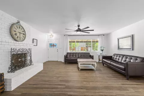 Living - 1666 Willis St, Redding, CA 96001 photo 1 of 2