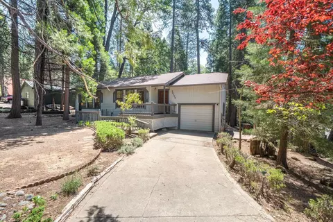 30759 Tinkerbell Ln, Shingletown, CA 96088