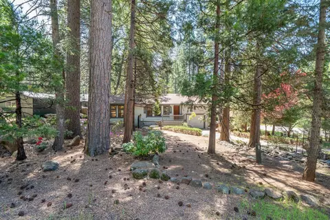 Exterior - 30759 Tinkerbell Ln, Shingletown, CA 96088 photo 3 of 18