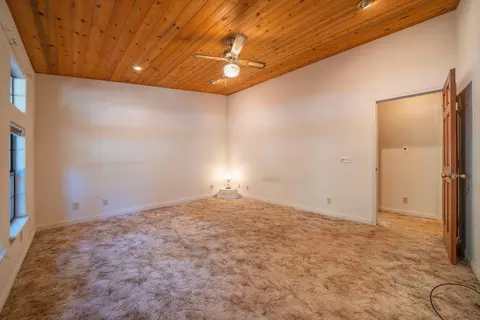 Bedroom - 30759 Tinkerbell Ln, Shingletown, CA 96088 photo 3 of 6