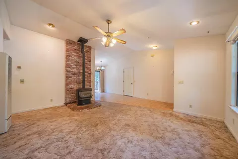 Living - 30759 Tinkerbell Ln, Shingletown, CA 96088 photo 3 of 4