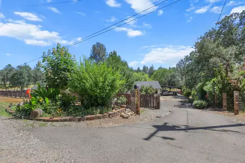 Exterior - 21080 Joanna Way, Redding, CA 96003 photo 31 of 31