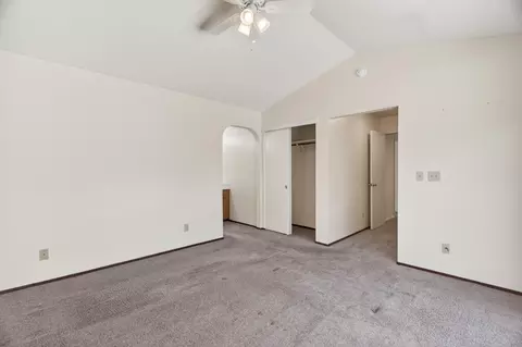 Bedroom - 535 Vansicklen Way, Redding, CA 96003 photo 3 of 7