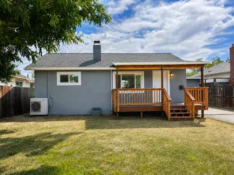 2896 East St, Anderson, CA 96007