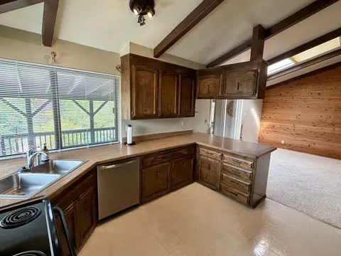 Kitchen - 3856 Westgate Ave, Redding, CA 96001 photo 1 of 4
