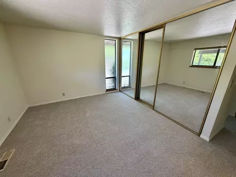 Bedroom - 3856 Westgate Ave, Redding, CA 96001 photo 2 of 5