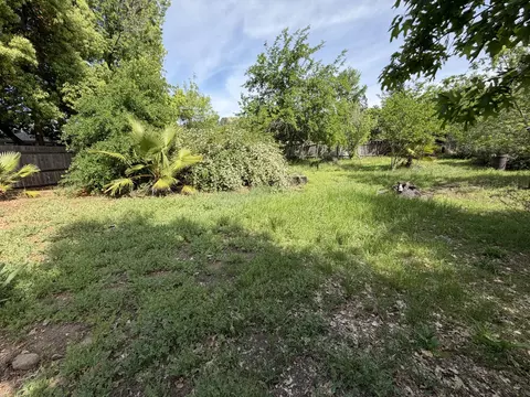 Exterior - 3856 Westgate Ave, Redding, CA 96001 photo 8 of 13