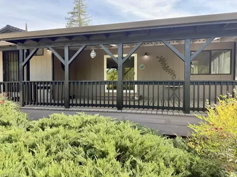 Exterior - 3856 Westgate Ave, Redding, CA 96001 photo 10 of 13