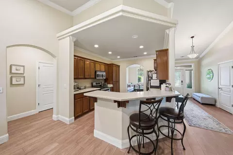Entry Way - 3444 Denali St, Redding, CA 96002 photo 4 of 8