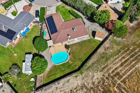 View/Area - 2560 Oriole Dr, Red Bluff, CA 96080 photo 4 of 11