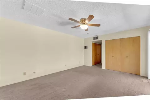 Bedroom - 870 Redbud Dr, Redding, CA 96001 photo 7 of 8