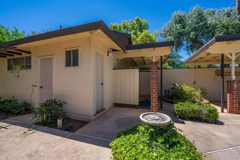 Exterior - 870 Redbud Dr, Redding, CA 96001 photo 23 of 32