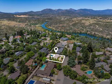 View/Area - 870 Redbud Dr, Redding, CA 96001 photo 2 of 6