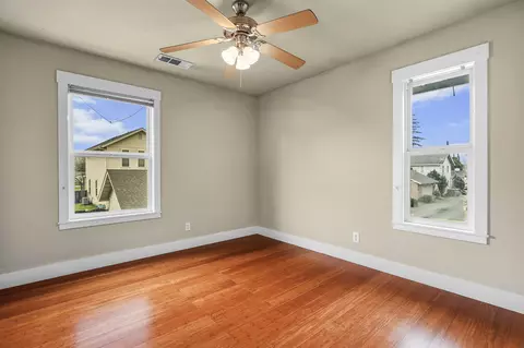 Bedroom - 864 Kite Ln, Redding, CA 96001 photo 4 of 4