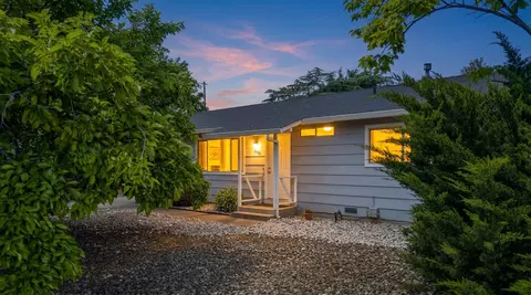 2490 Galaxy Way, Redding, CA 96002