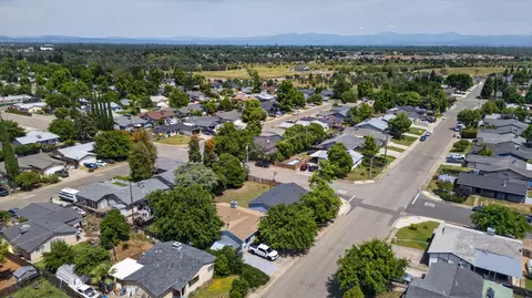 View/Area - 2490 Galaxy Way, Redding, CA 96002 photo 3 of 3