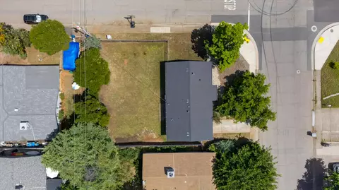 View/Area - 2490 Galaxy Way, Redding, CA 96002 photo 1 of 3
