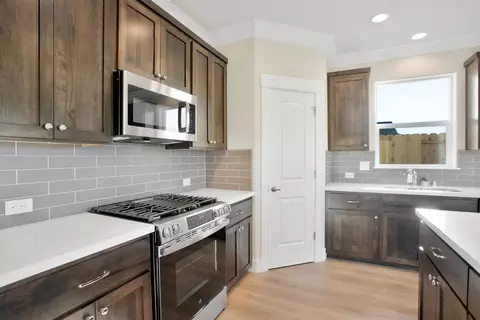 Kitchen - 5172 Merced, Redding, CA 96002 photo 4 of 4