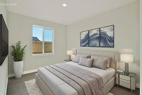 Bedroom - 5172 Merced, Redding, CA 96002 photo 4 of 5