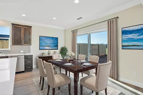 Dining - 5172 Merced, Redding, CA 96002 photo 1 of 1