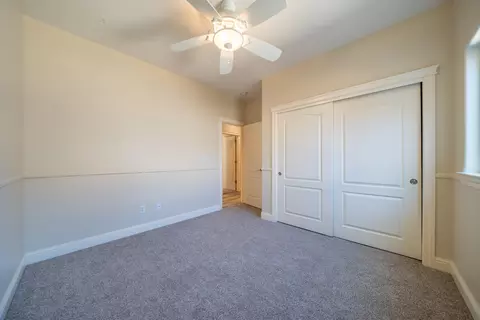Bedroom - 2091 Oshea Way, Redding, CA 96003 photo 6 of 6