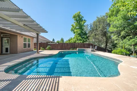 Exterior - 2091 Oshea Way, Redding, CA 96003 photo 8 of 21