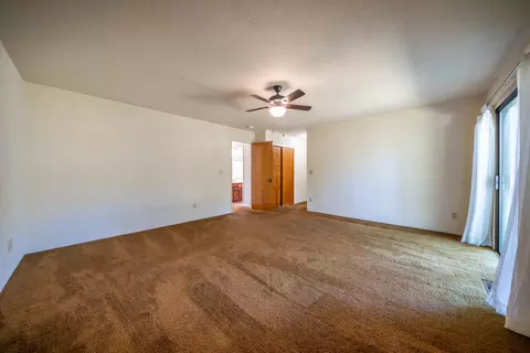 Living - 8751 Goldstone Ln, Redding, CA 96001 photo 6 of 6